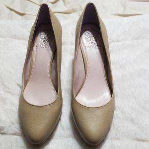 Vince Camuto Pumps